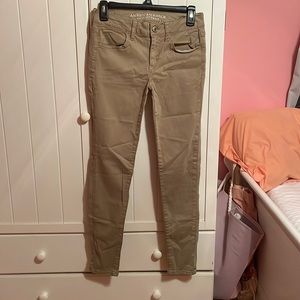 American Eagle Khaki Jegging